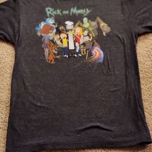 Rick and Morty Cast Barbecue BBQ Adult Swim Cartoon T-Shirt in size medium.